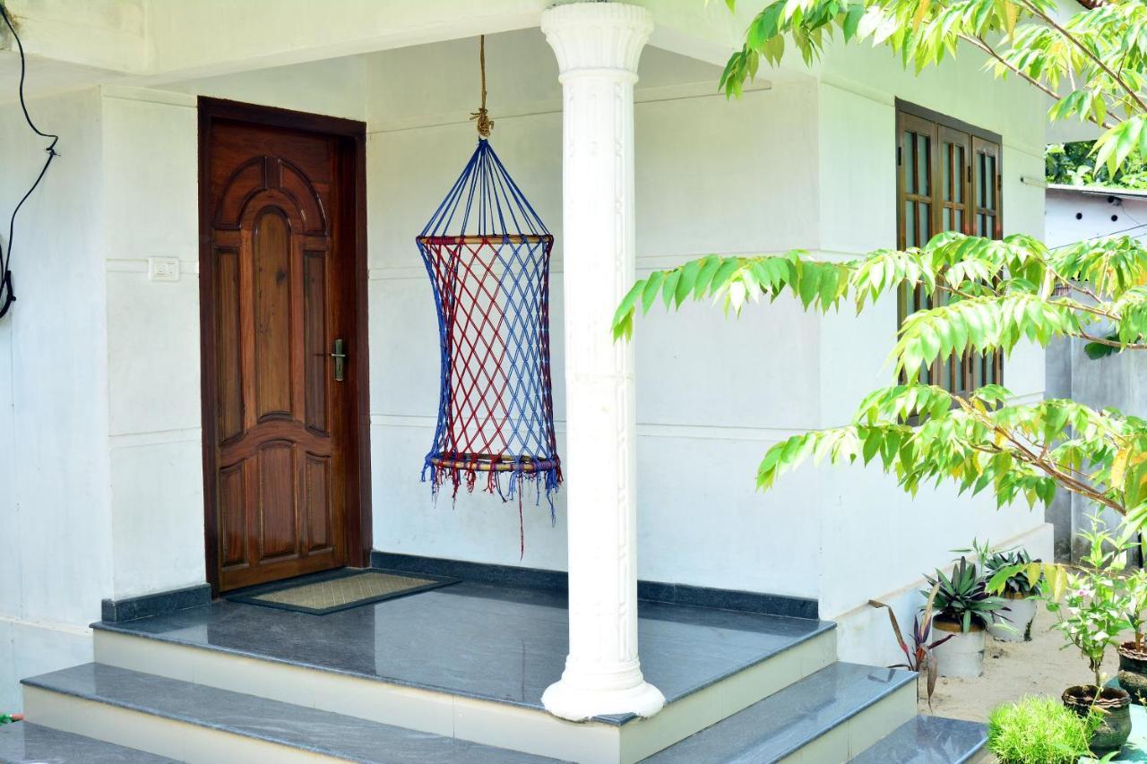 Sea Breeze Beach Home Alappuzha Exterior photo
